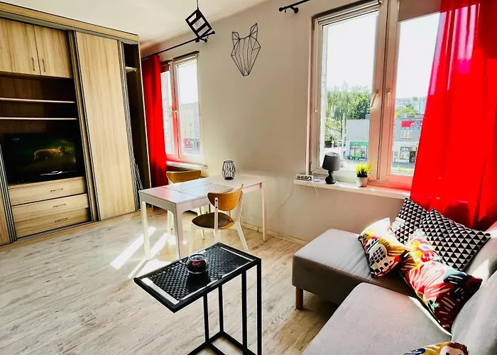 アパート White Wolf